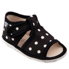 Children's slippers- black dots