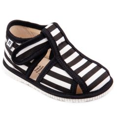 Children's slippers – black stripes