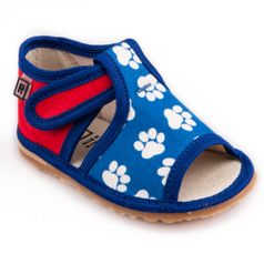 Children's slippers paw