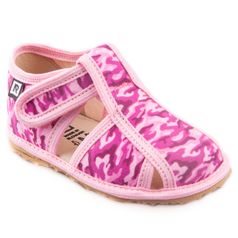 Children's slippers – camouflage pink