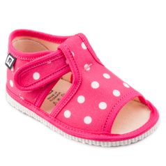 Children's slippers- pink dots