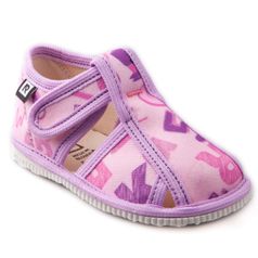 Children's slippers –pink school